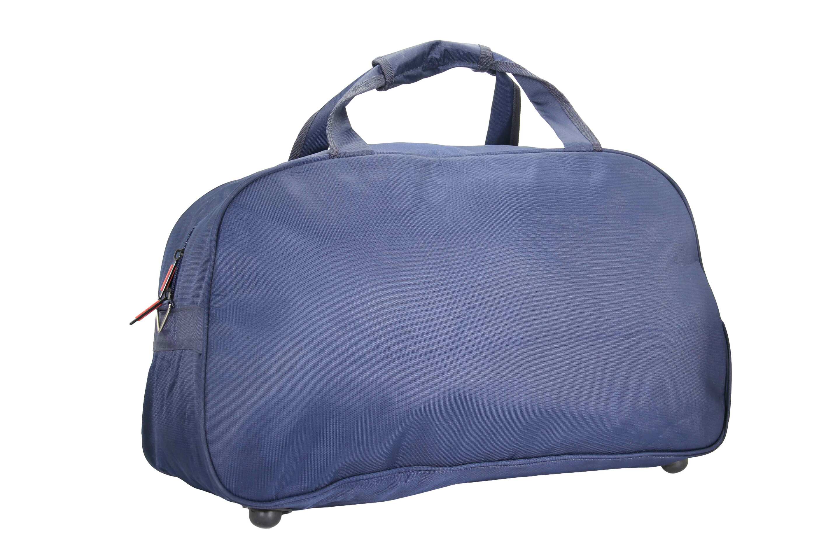  نمای جلو ساک مسافرتی پیرگاردن بزرگ با بند بلند — حمل آسان و طراحی مقاوم 